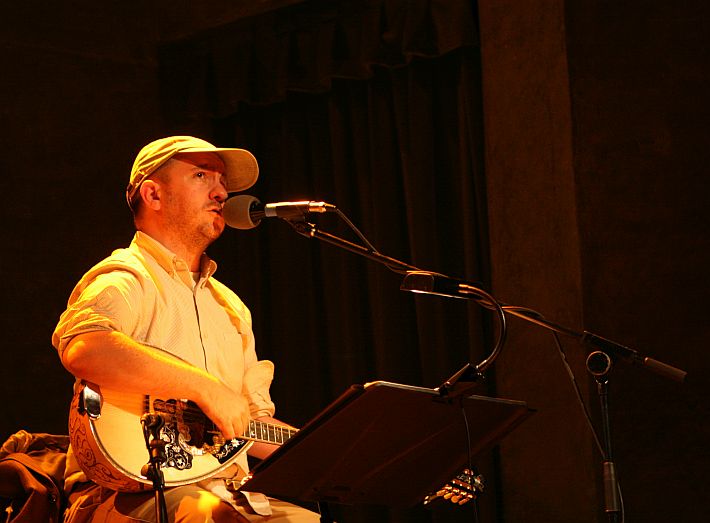 Onbetrouwbaar en briljant: ’50 Song Memoir’ van The Magnetic Fields