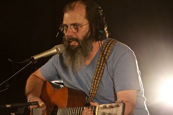 Steve Earle: hoe ongelukkiger, hoe beter